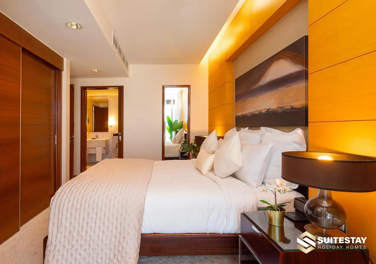 Apartment Deluxe Stay - Address Dubai Mall -The Residence